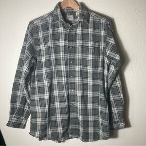 L.L. Bean Men's Green and Tan Plaid Button Down Shirt Medium